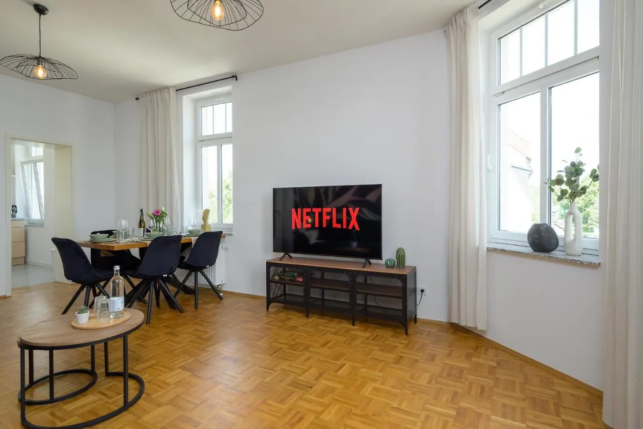 Le Vacation 3-Room-Apartment 67Qm, Kueche, Netflix, Free-Tv Schkeuditz Germany