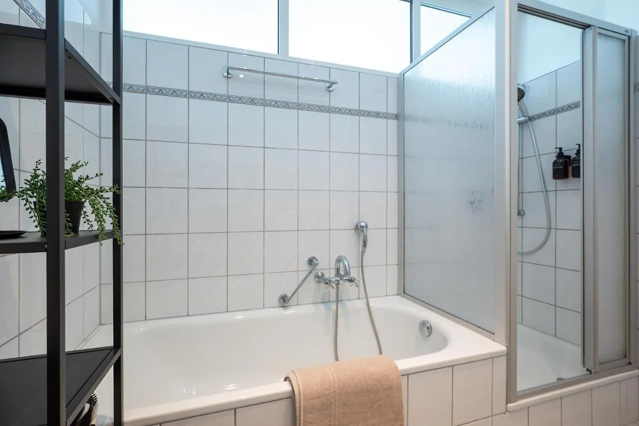 Le Vacation 3-Room-Apartment 67Qm, Kueche, Netflix, Free-Tv Schkeuditz Apartment